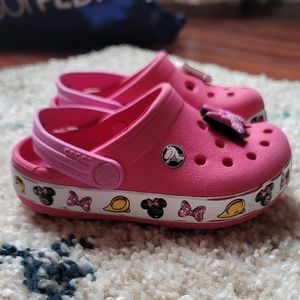 Minnie mouse crocs